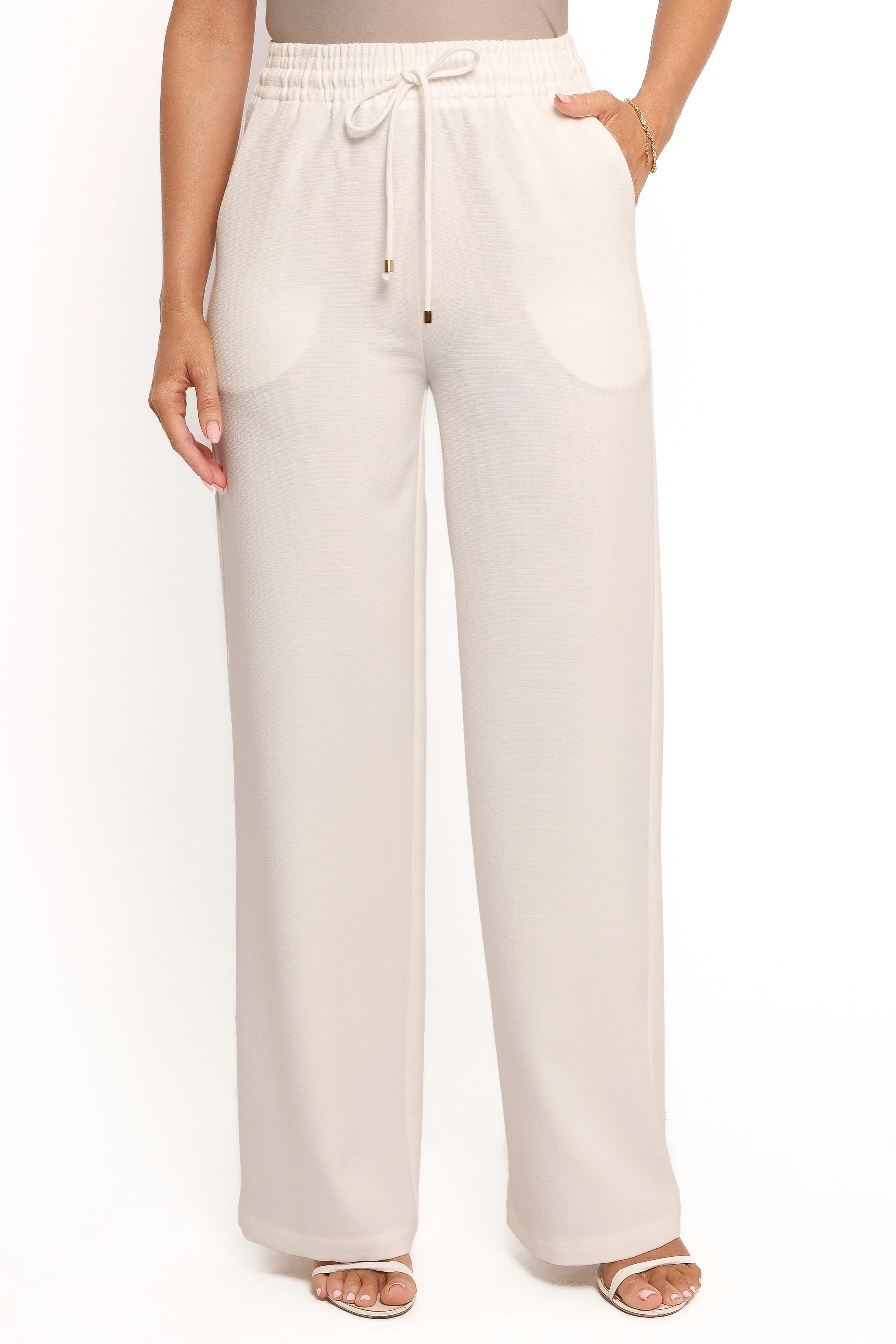 Cinch Wide Leg Crepe Pant - White
