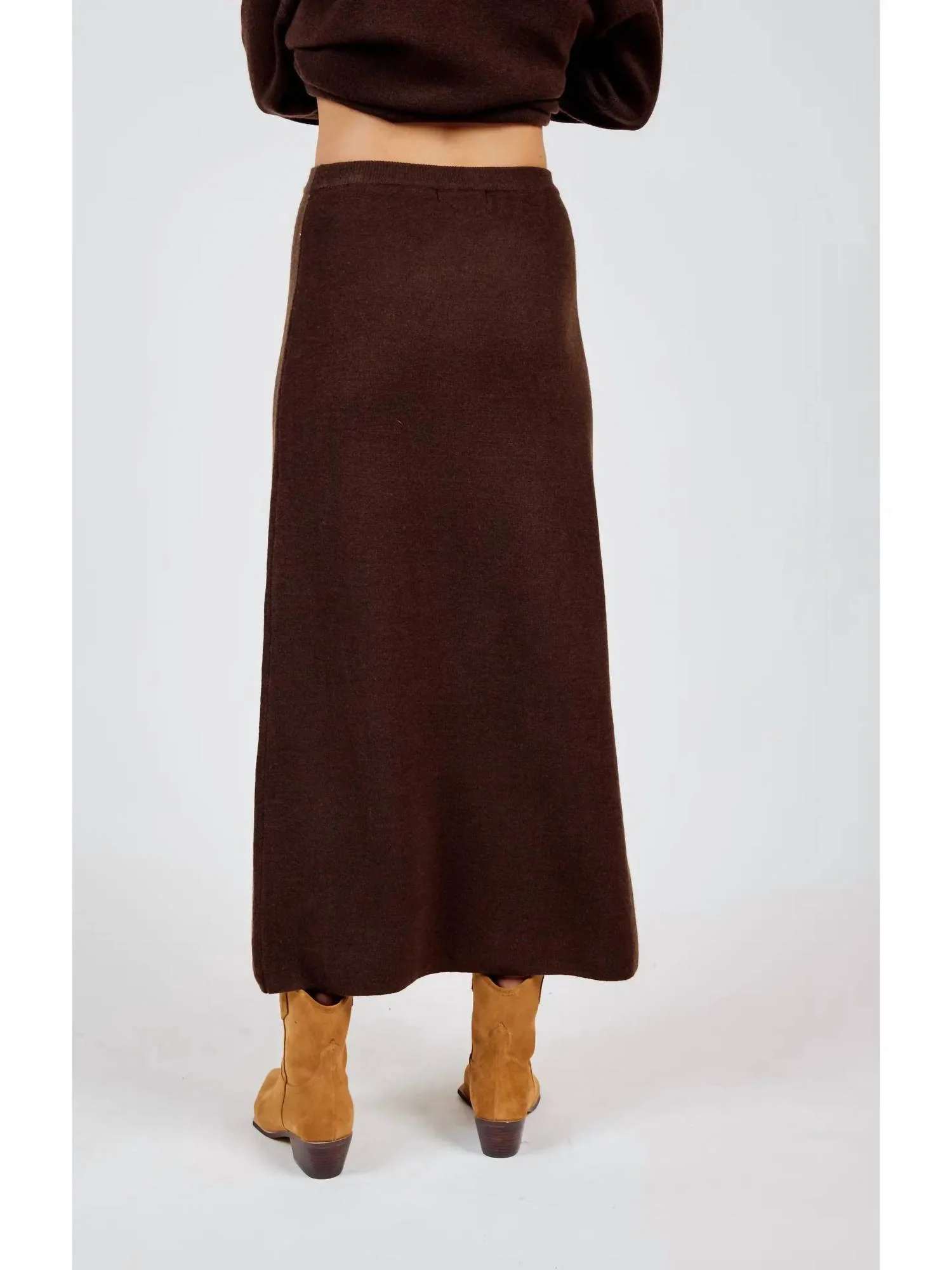 Maxi Knitted Skirt In Brown