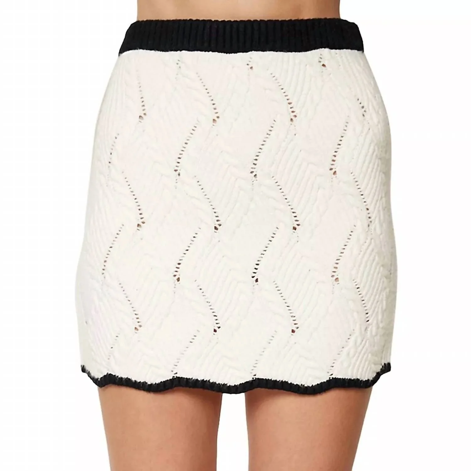 Spell On You Skirt In White/black