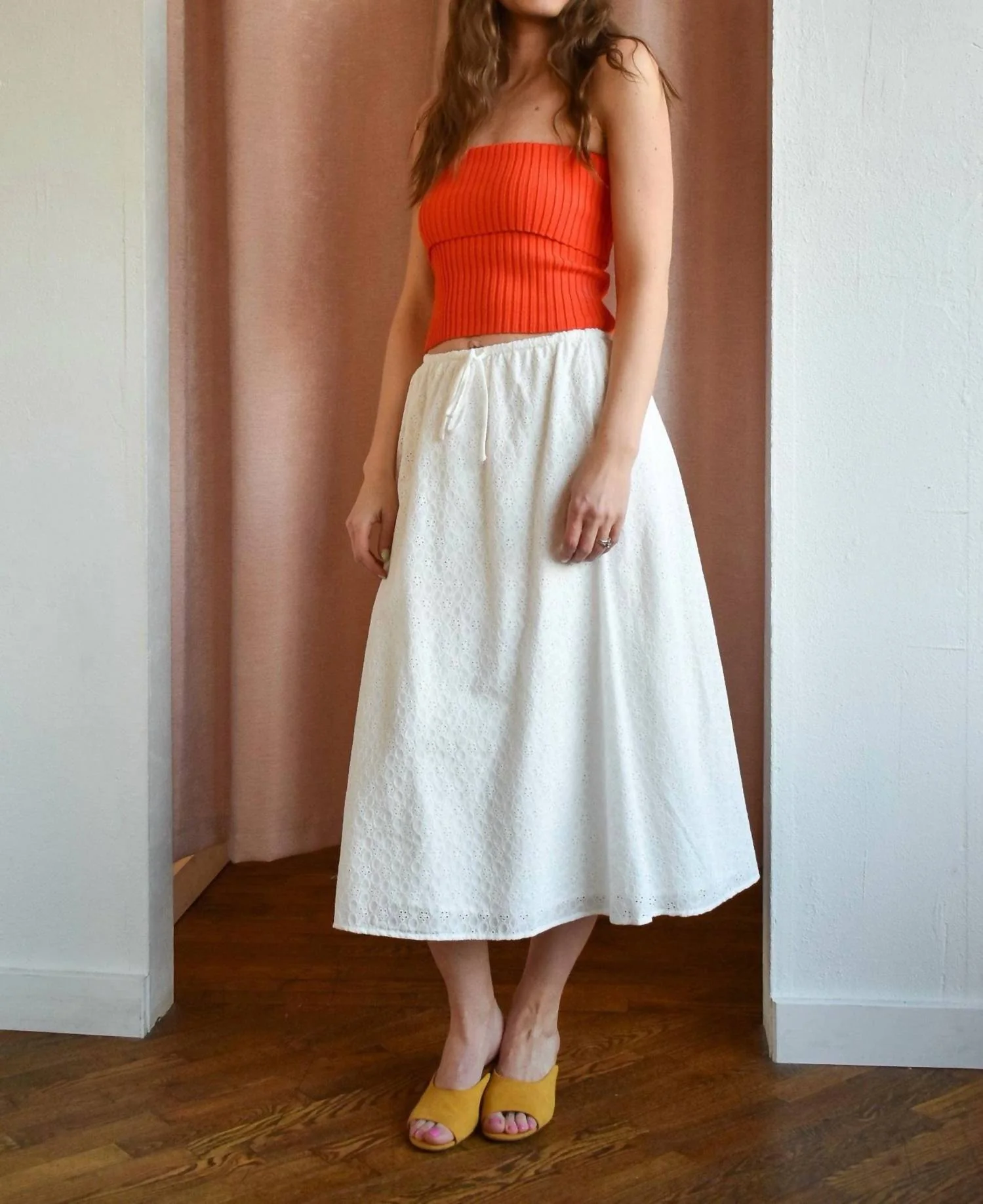 Sundream Eyelet Drawstring Midi Skirt In White