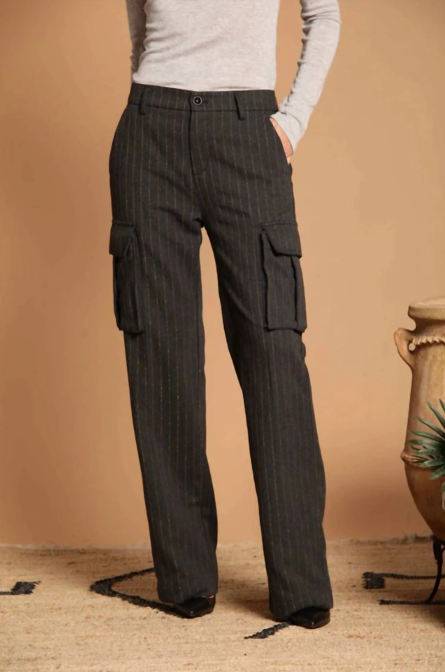 Victoria Cargo Pants In Navy Blue