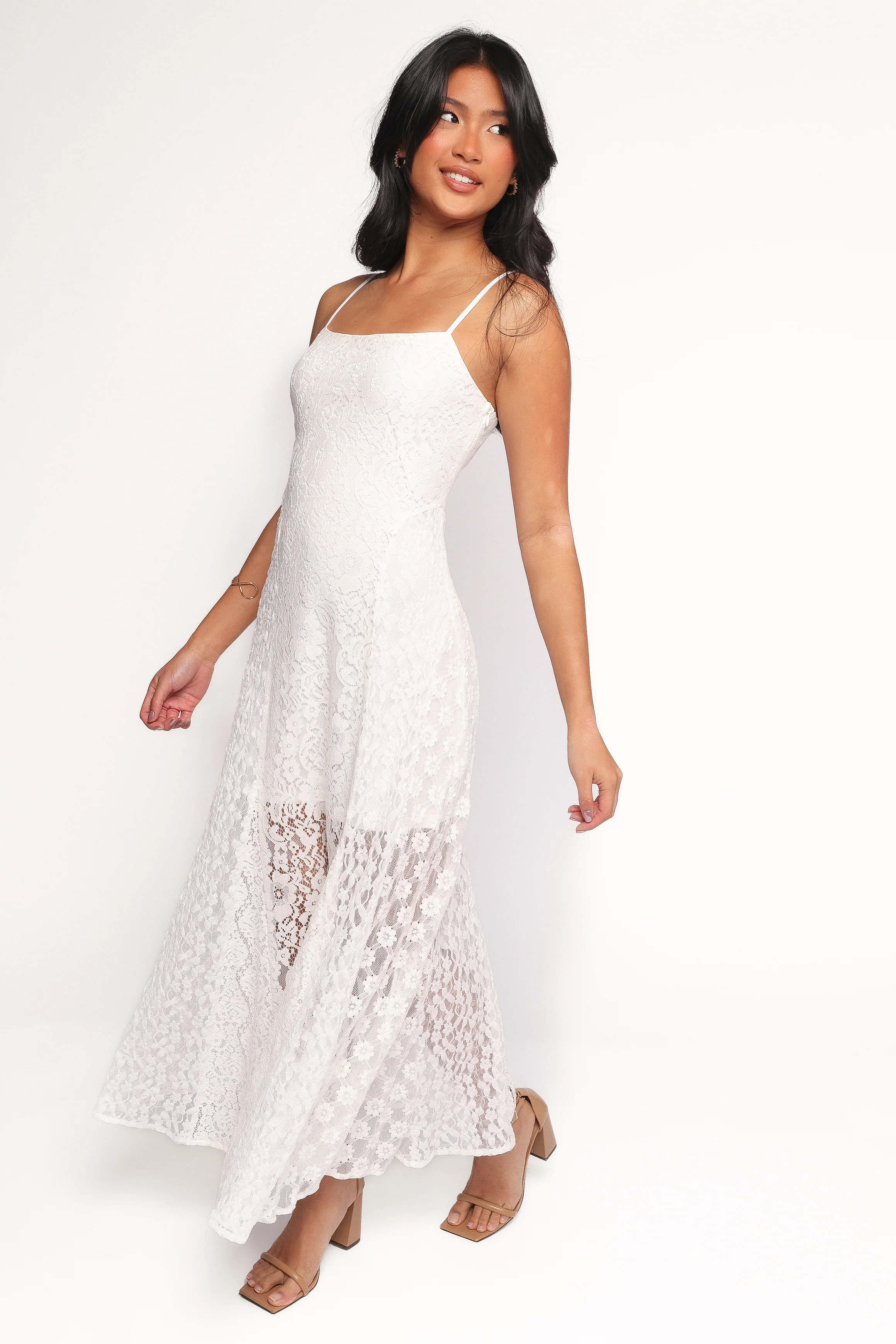 Varia Lace Maxi Dress - White
