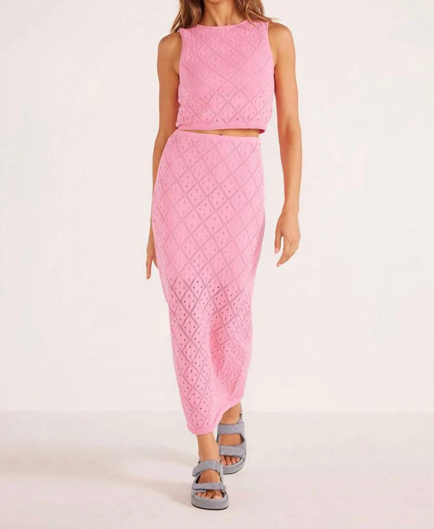 Solano Diamond Knit Midi Skirt In Hot Pink