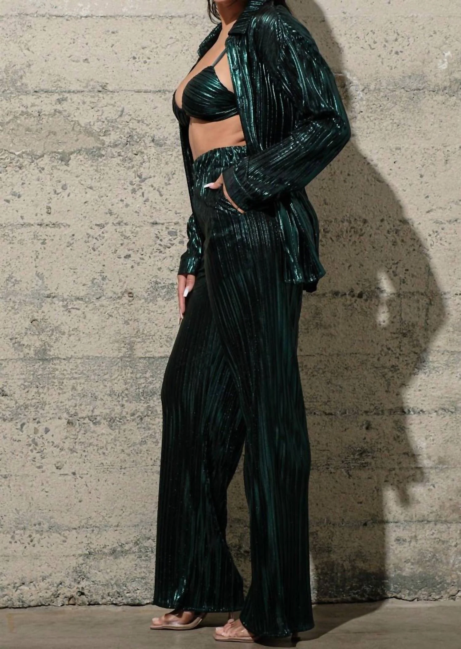 Metallic Three Piece Set In Hunter Green