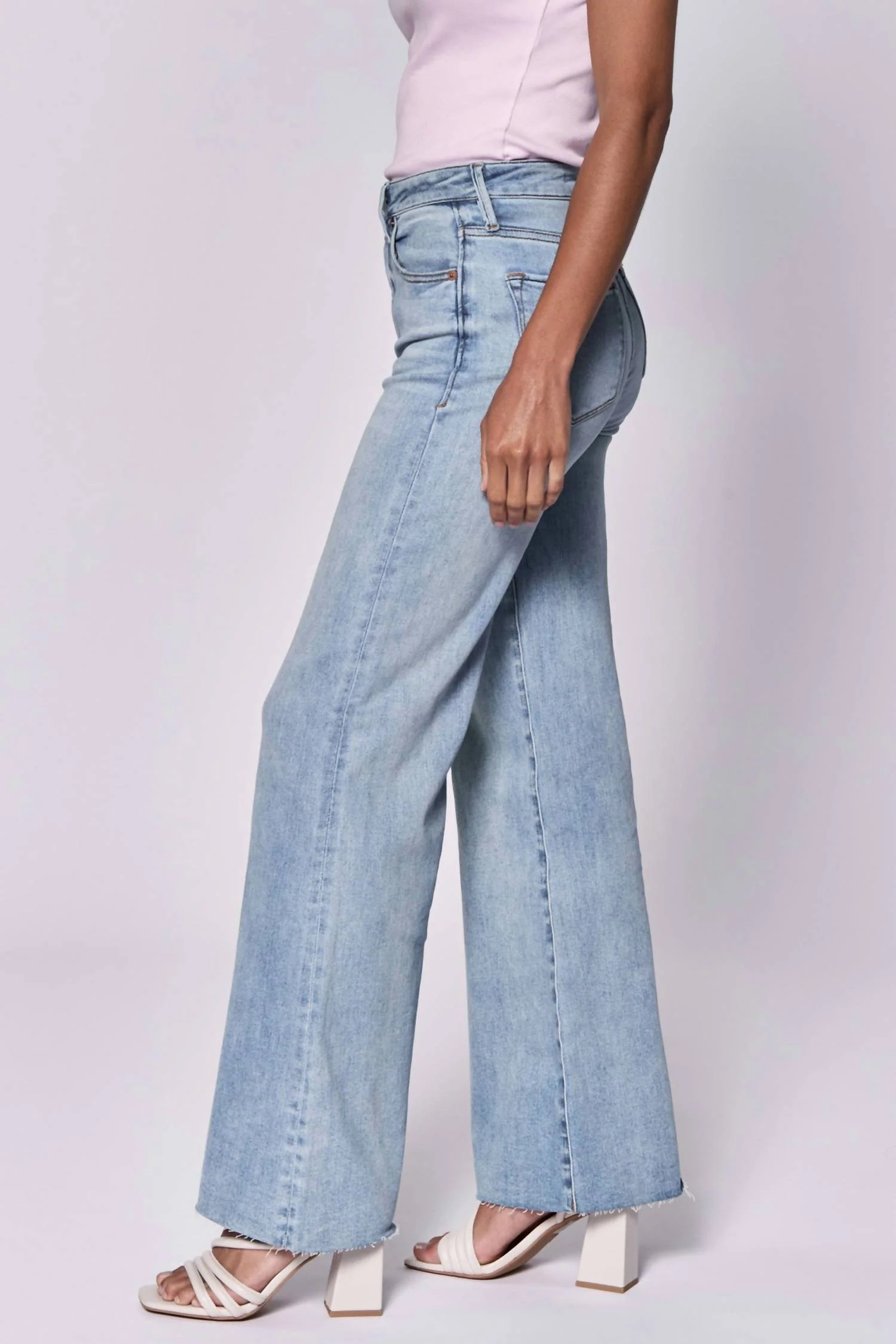 Fiona Wide Leg Jeans In Montilla