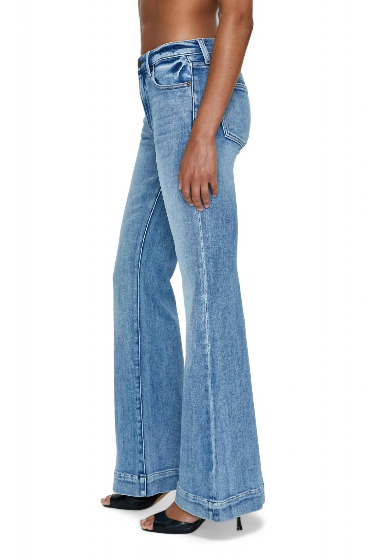 Kinsley Mid Rise Jean In Paradise