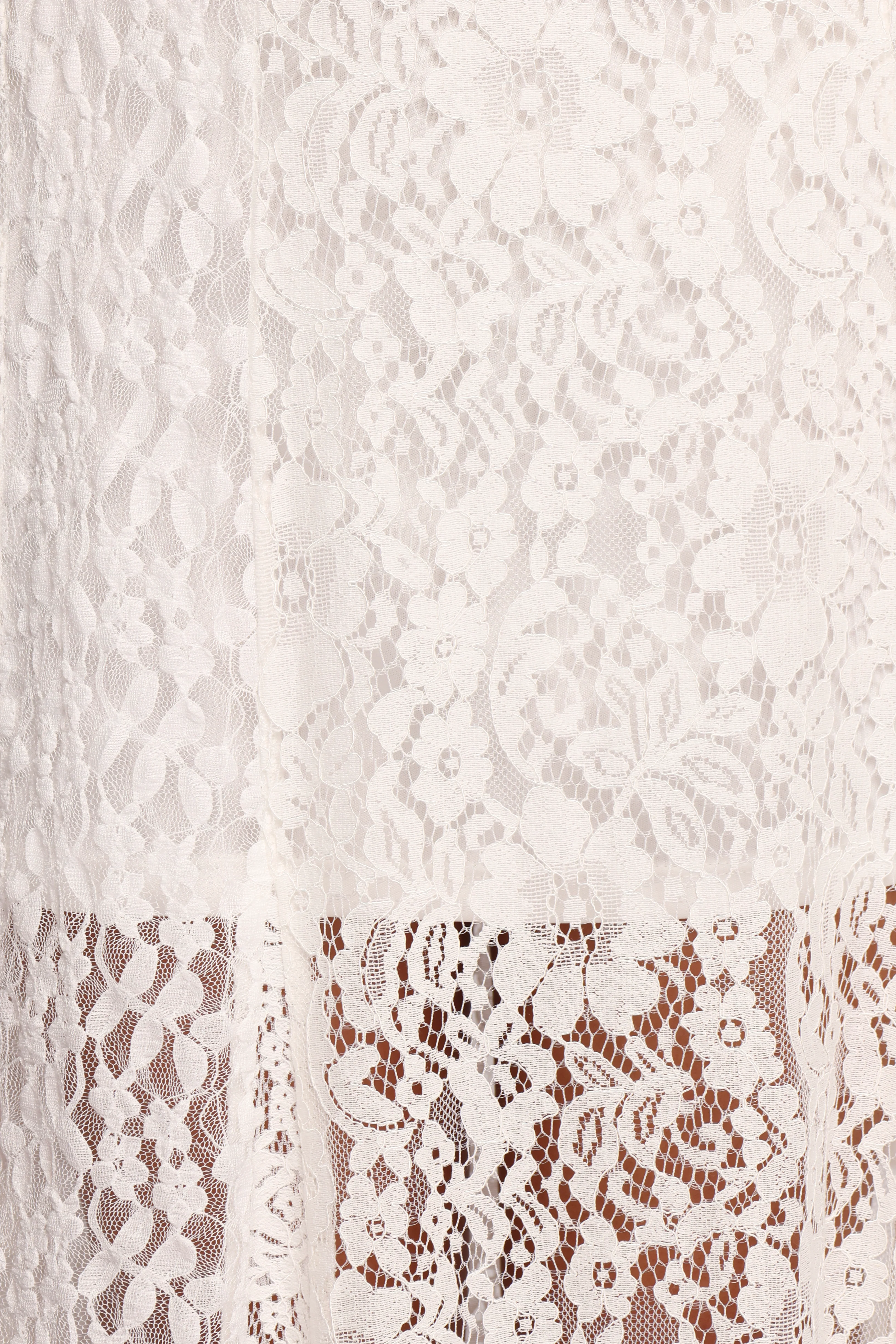 Varia Lace Maxi Dress - White