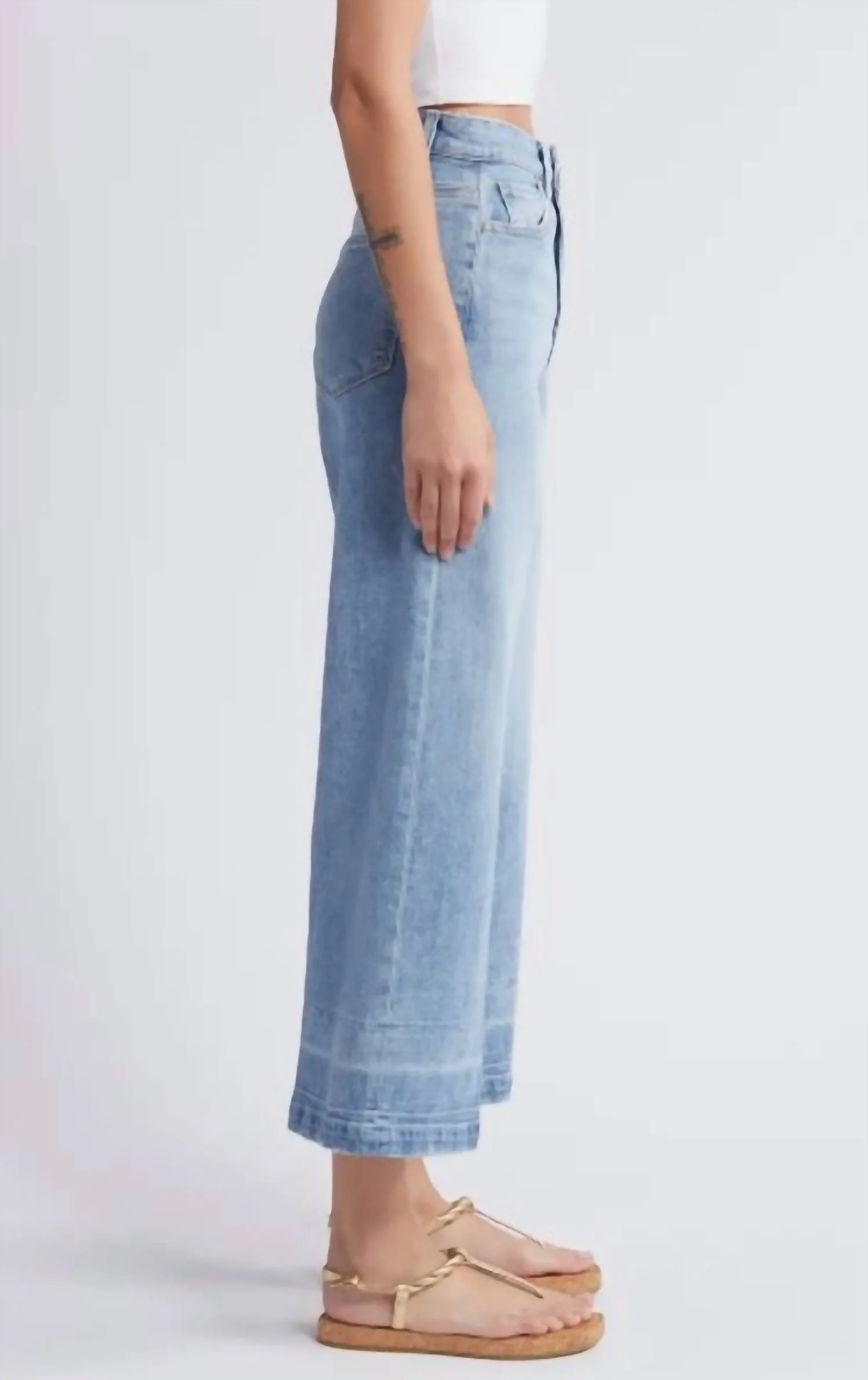 Harper Ankle Wide Leg Jeans In Larissa