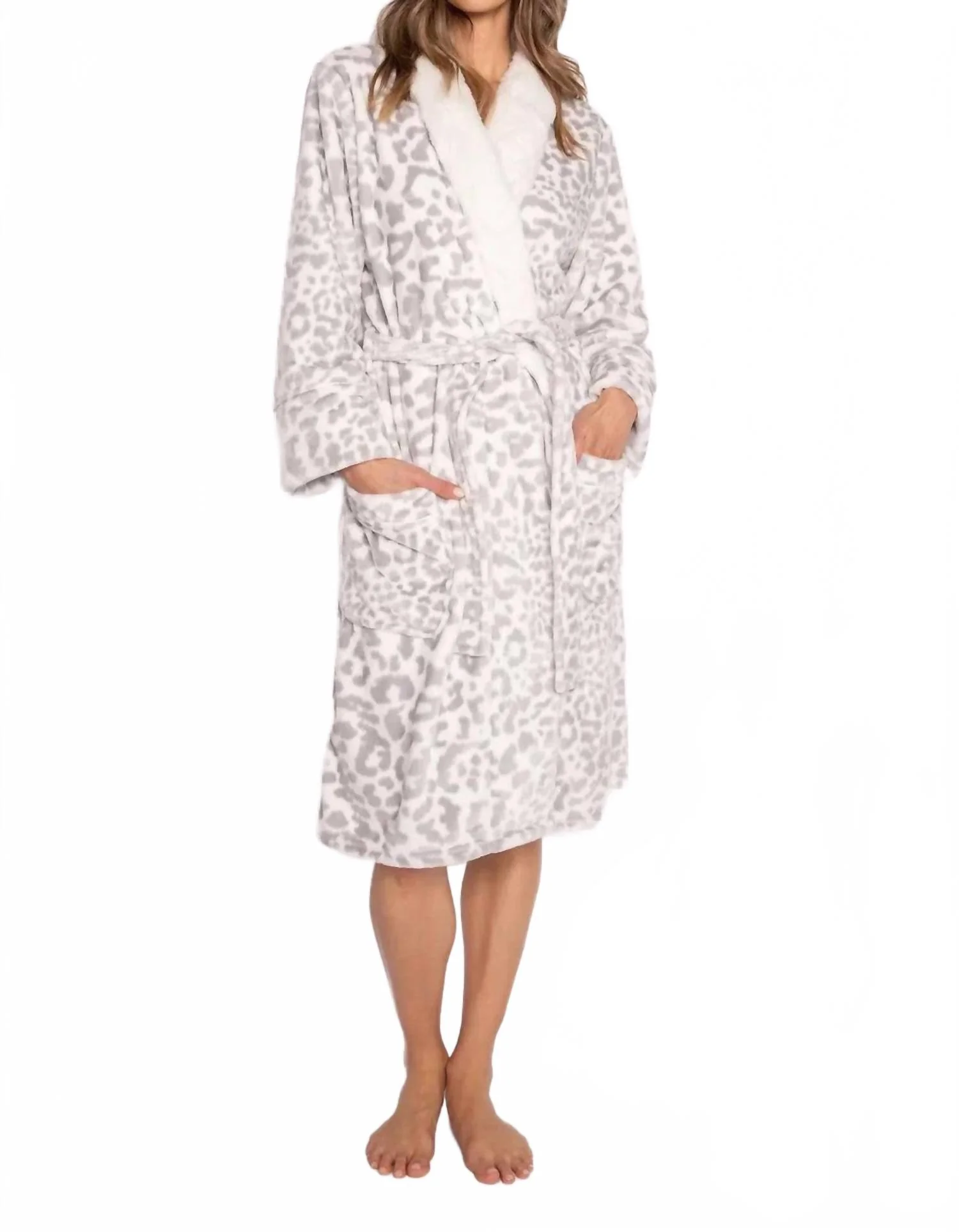 Leopard Print Plush Robe In Ivory