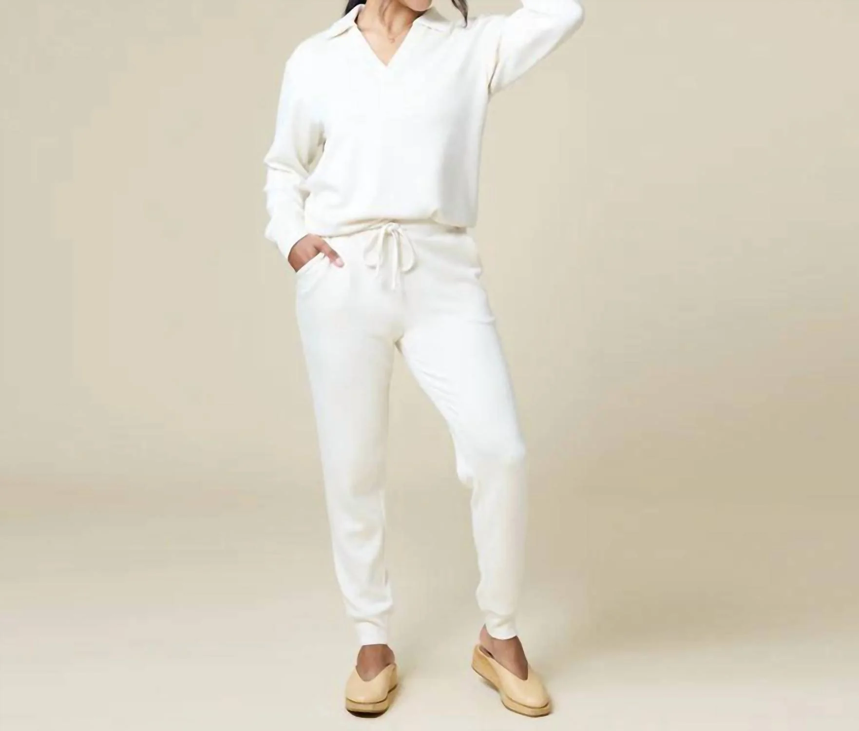 Dreamtech Johnny Collar Lounge Set In Almond