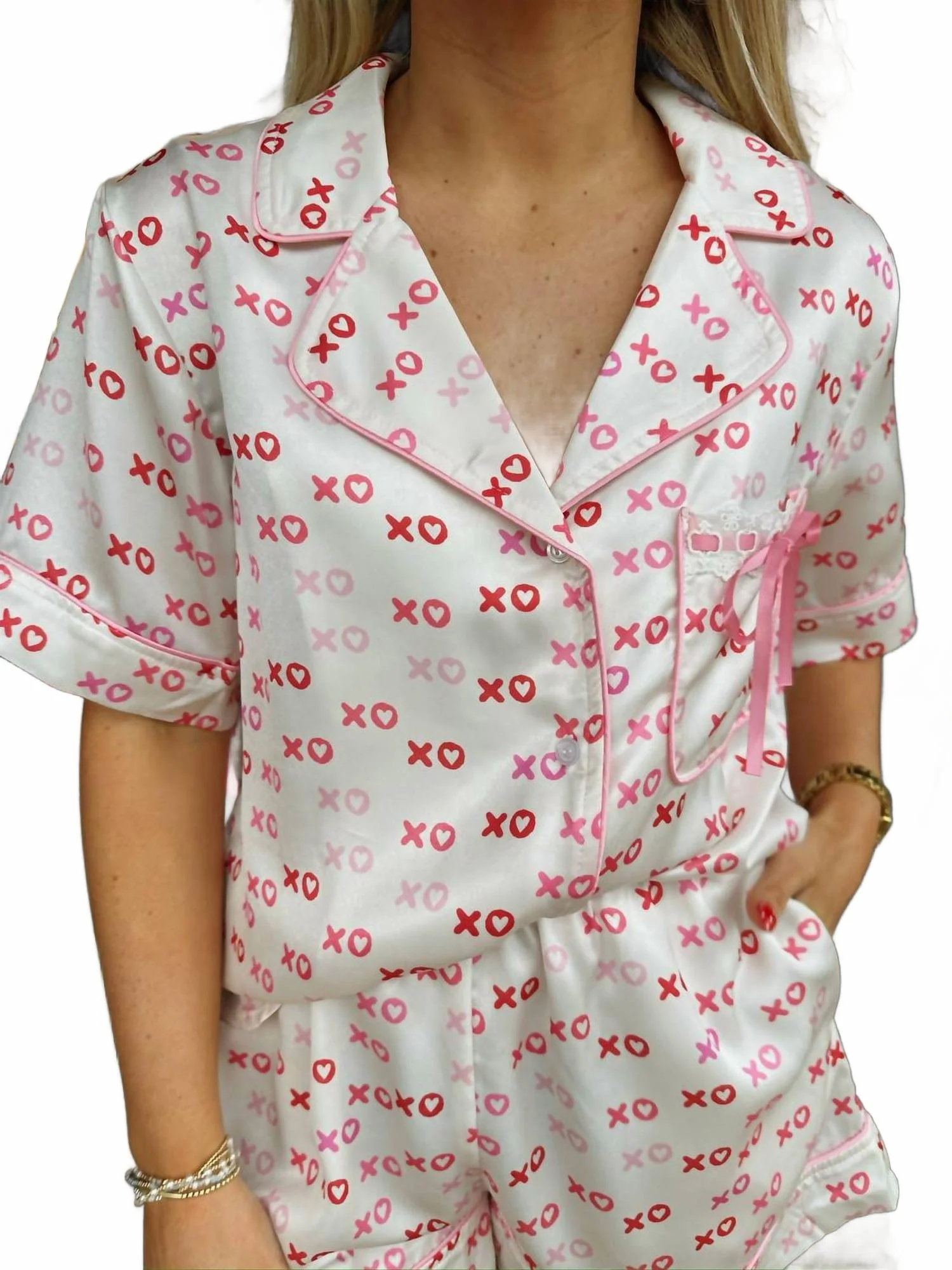Xoxo Satin Pajama Set In White/pink