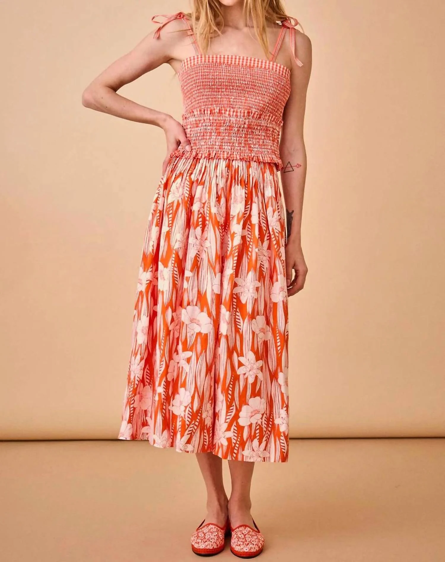 Fallon Skirt In Scarlet Lei