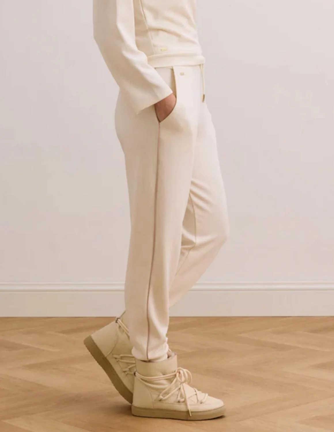 Lara Jogger In Marshmellow