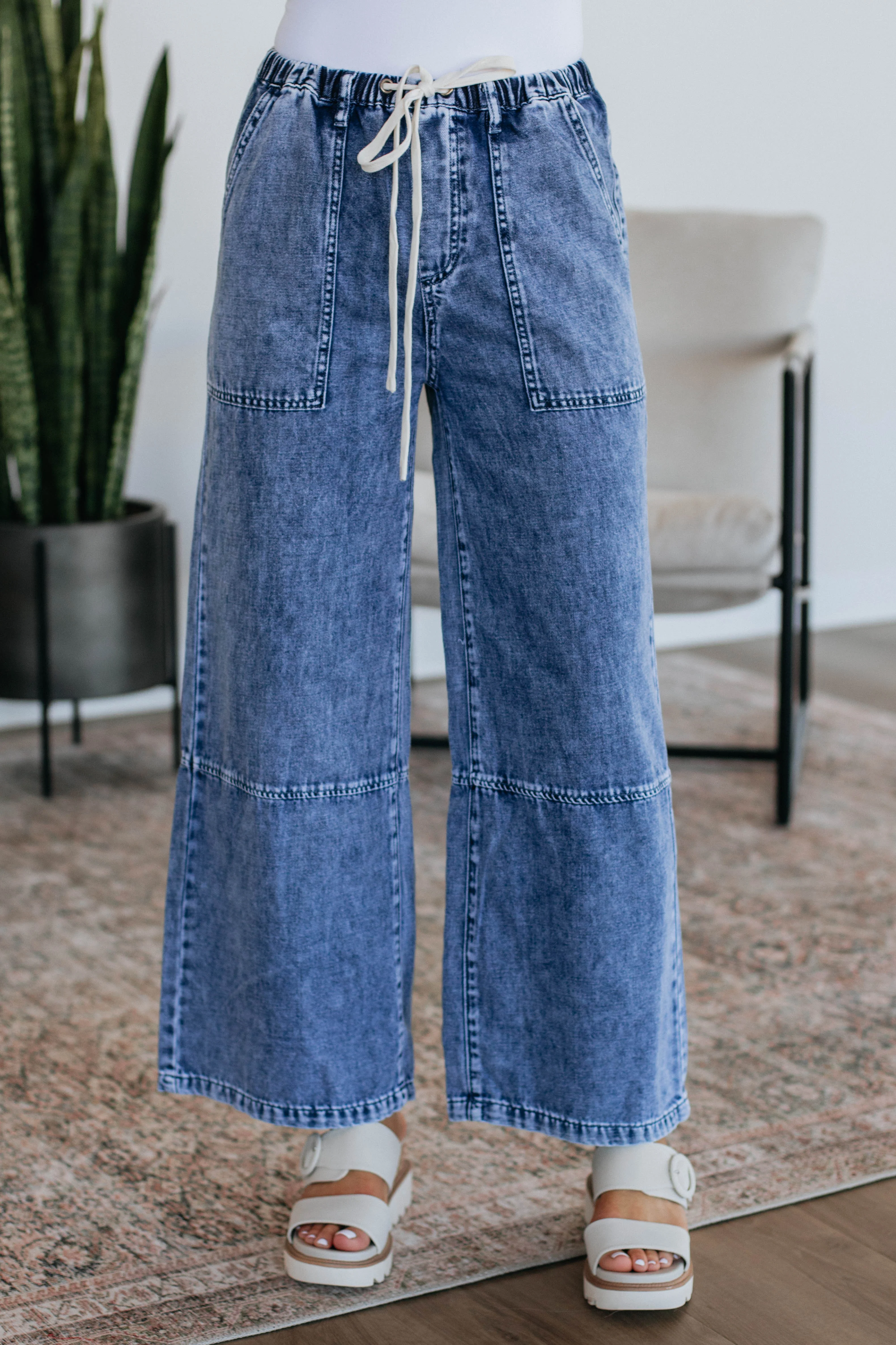 Twila Wide Leg Pants - Medium Wash