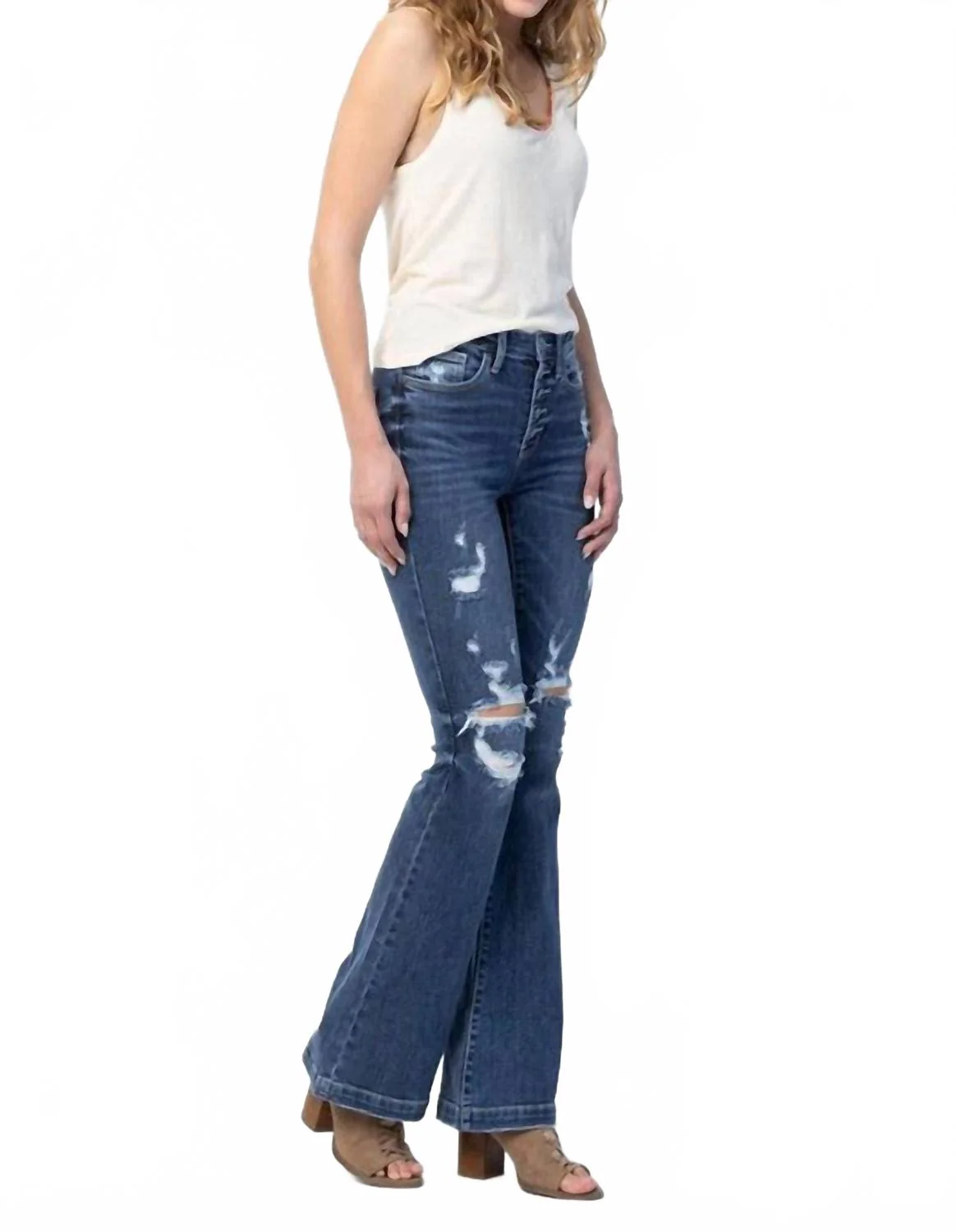 Bringing Back The 90S Denim In Blue