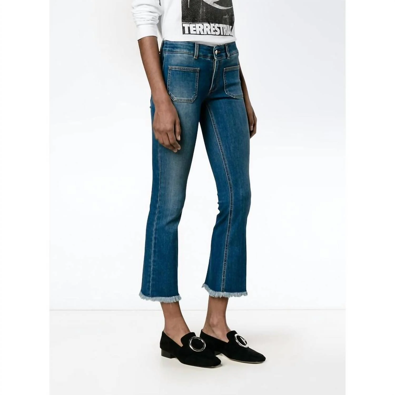 Women's Kick Flare Frayed Pocket Jean In Dark Blue