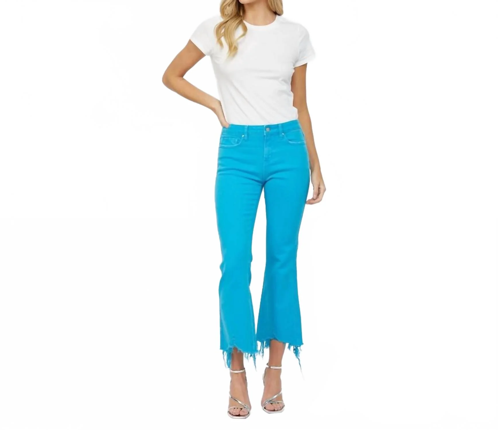 Going Out With Flare Jeans In Turquoise