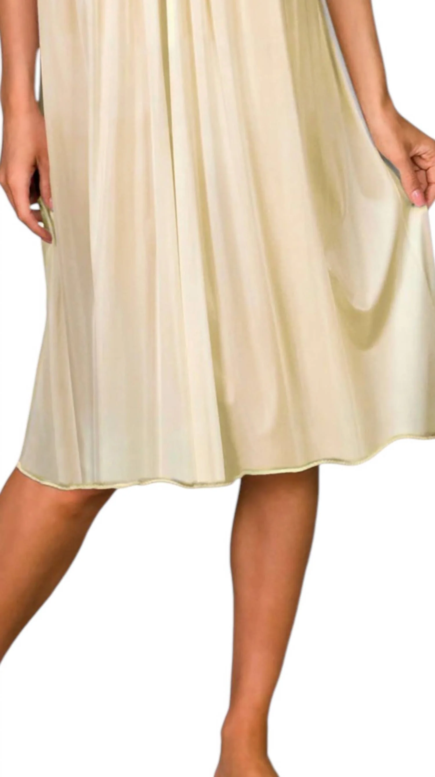 Short Lace Cap Sleeve Nightgown In Ivory