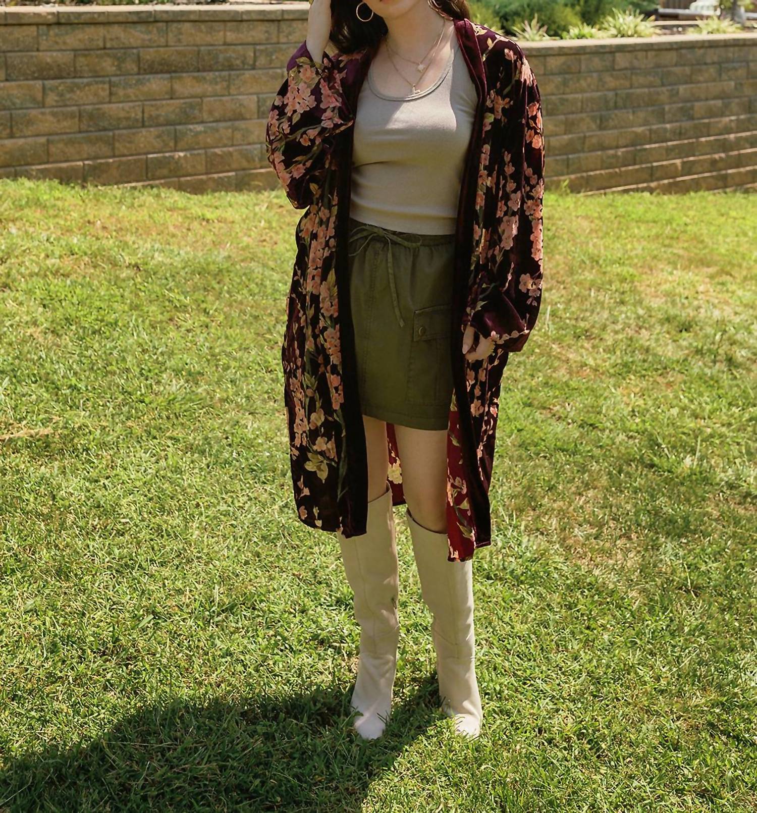 Mia Velvet Kimono In Wine