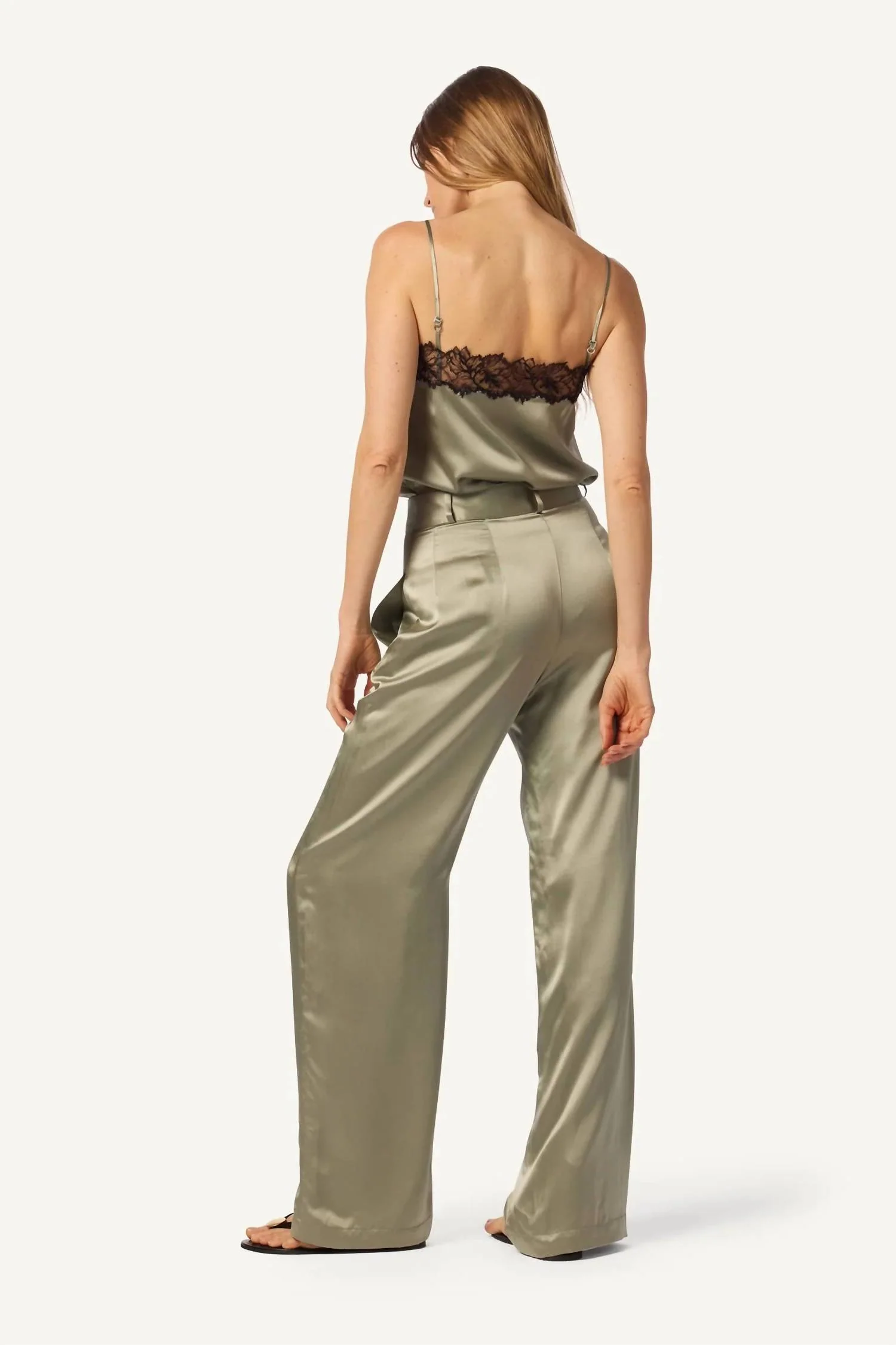 Leeland Flat Front Trouser In Eucalyptus