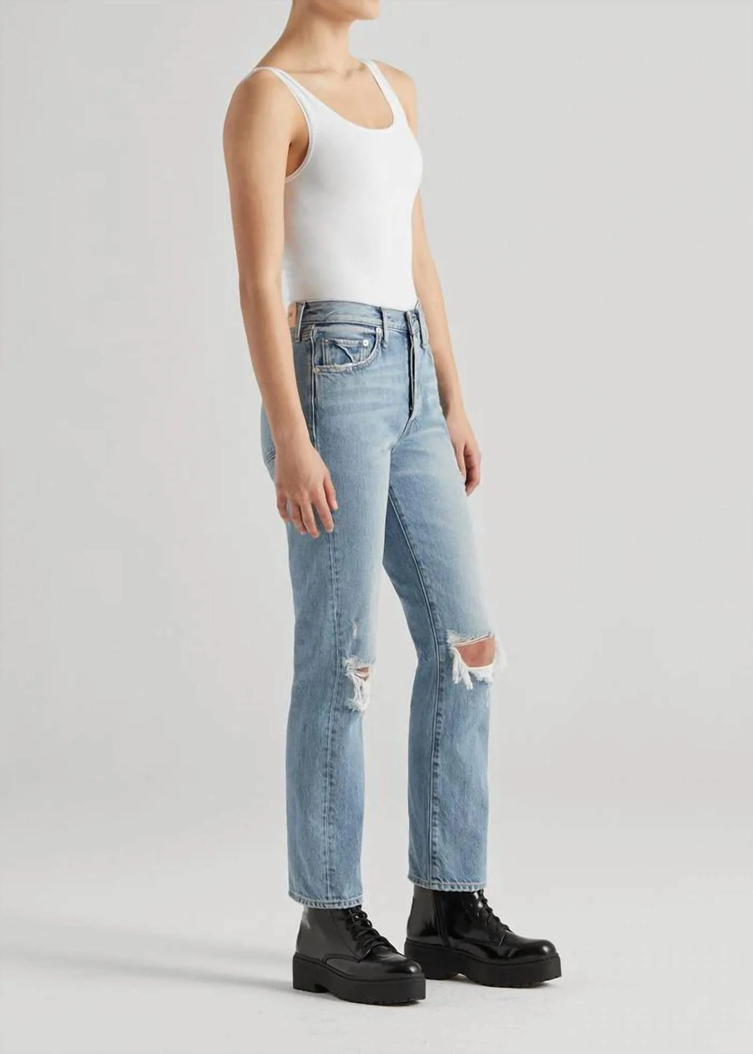 Cai Classic Straight Jeans In Slayer