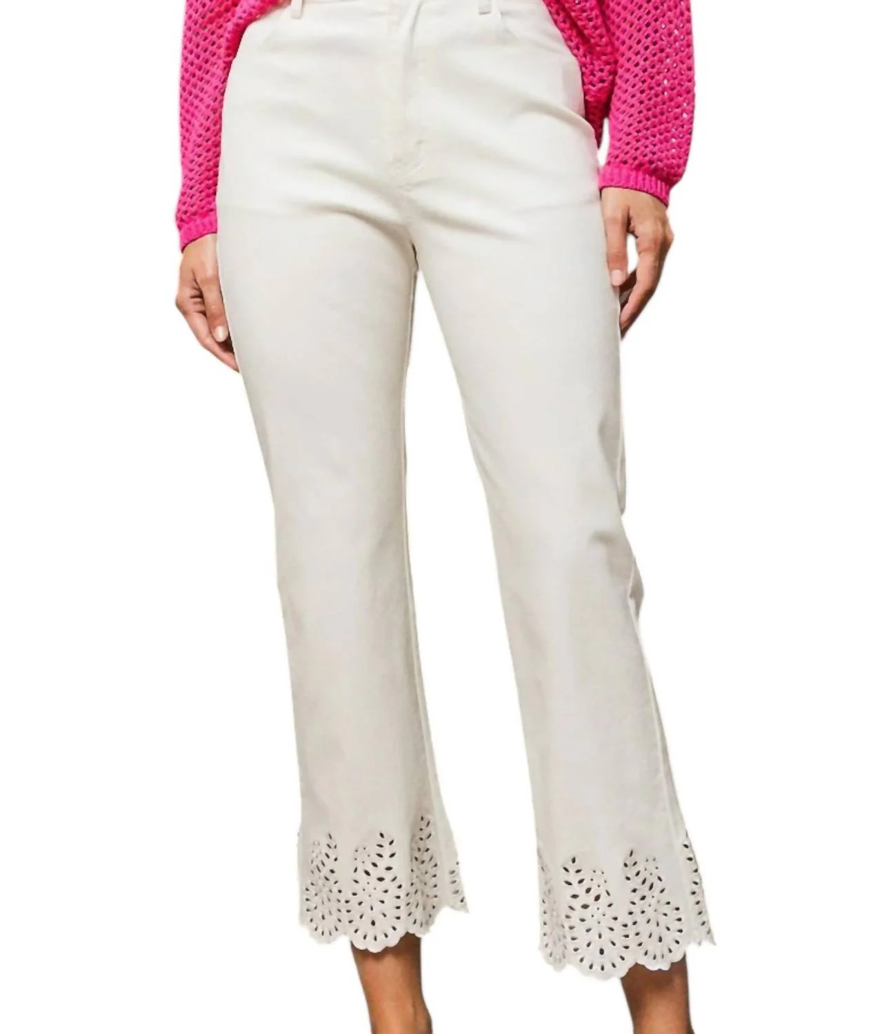Perforated Scallop Edge Pants In White