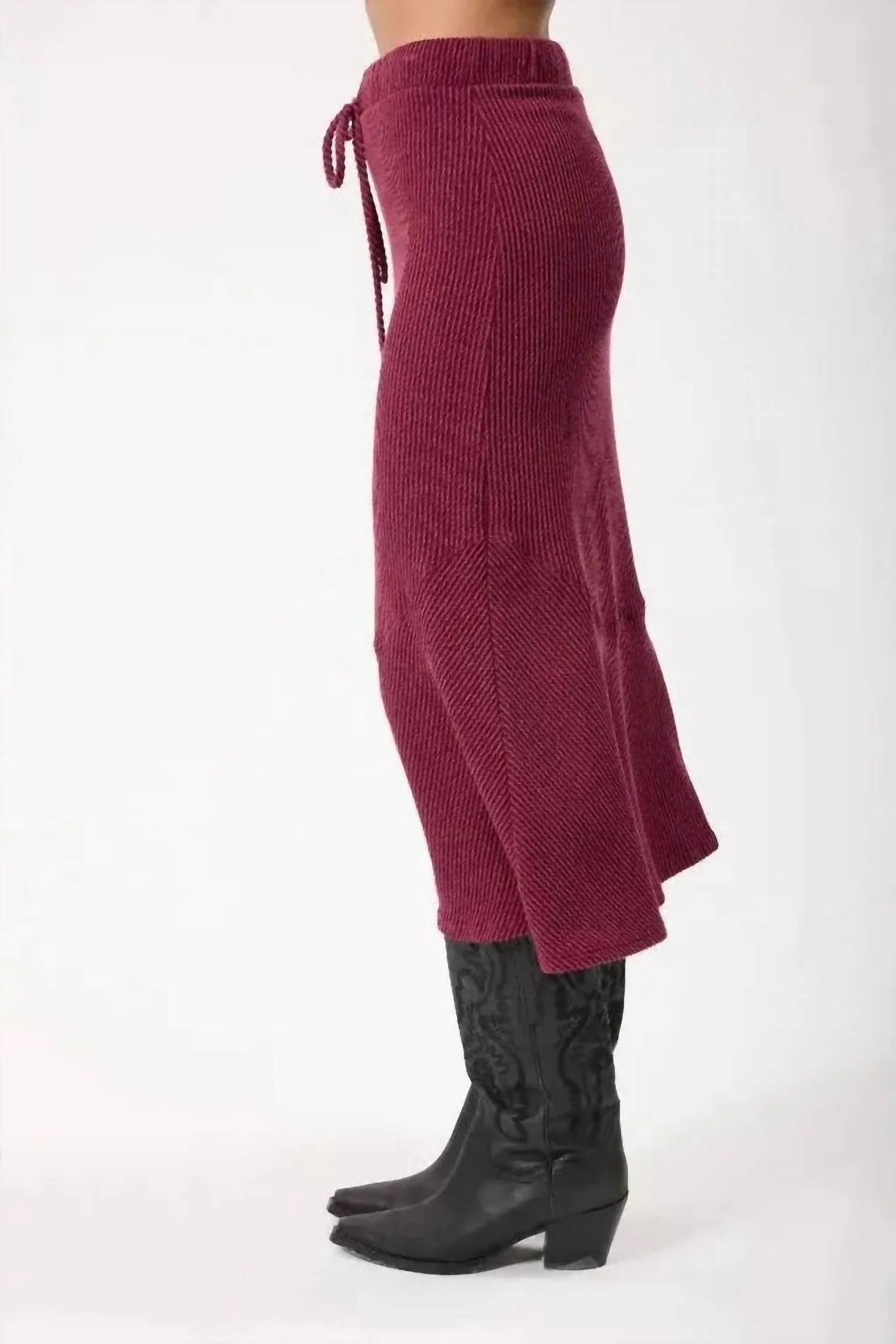 Maura Midi Skirt In Wine