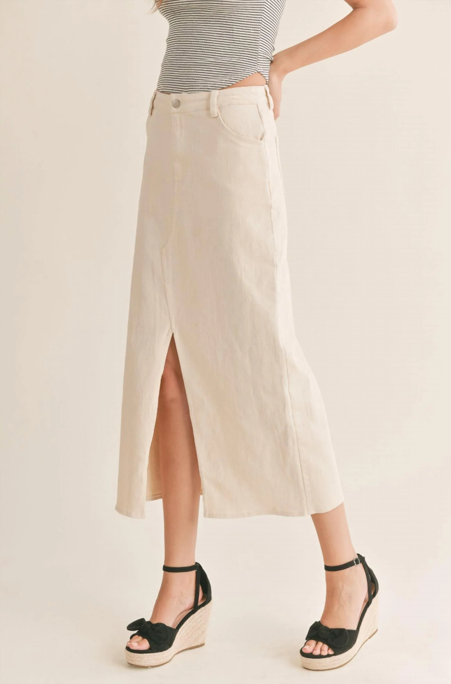 Front Slit Midi Skirt In Ecru