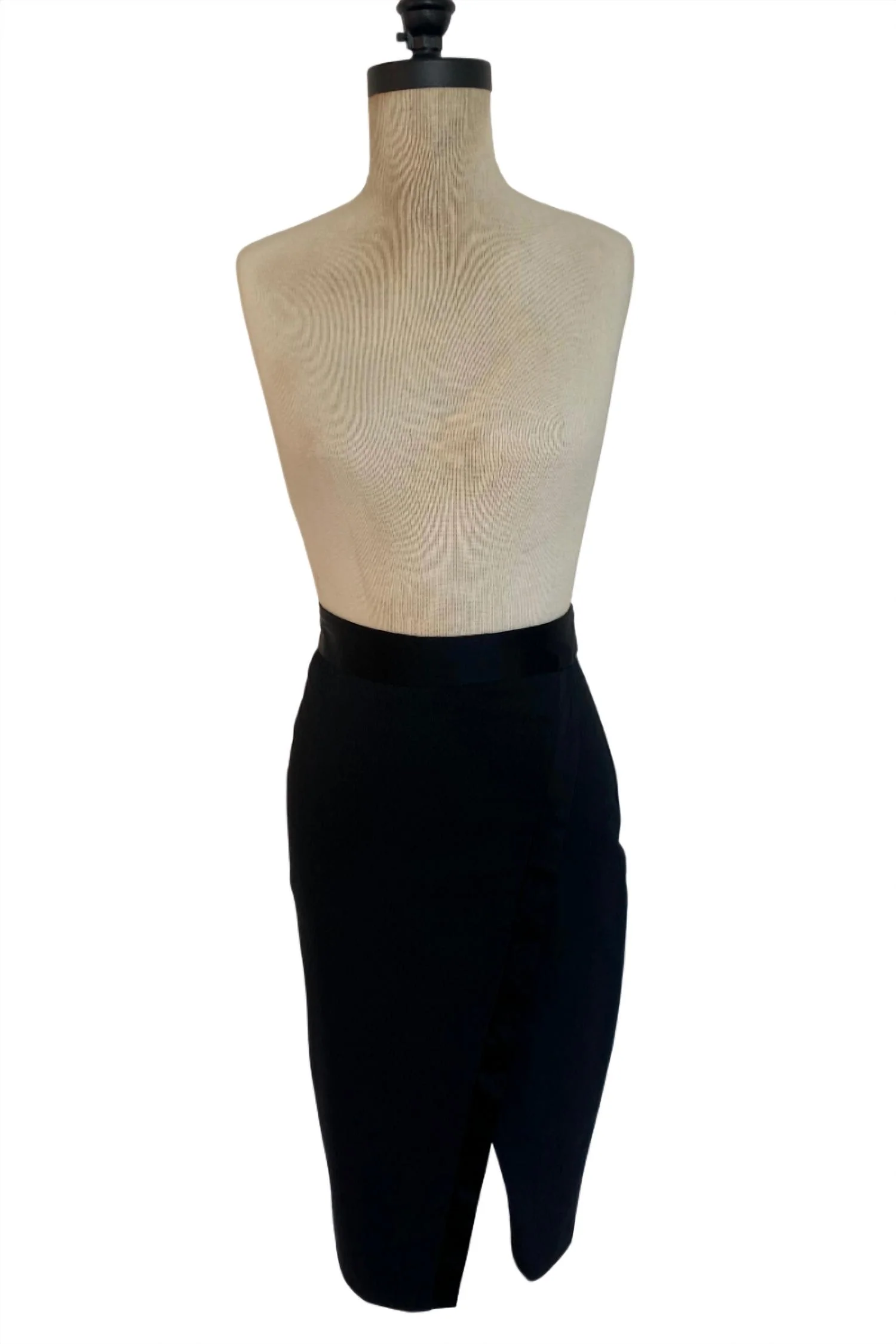 Tuxedo Skirt In Black