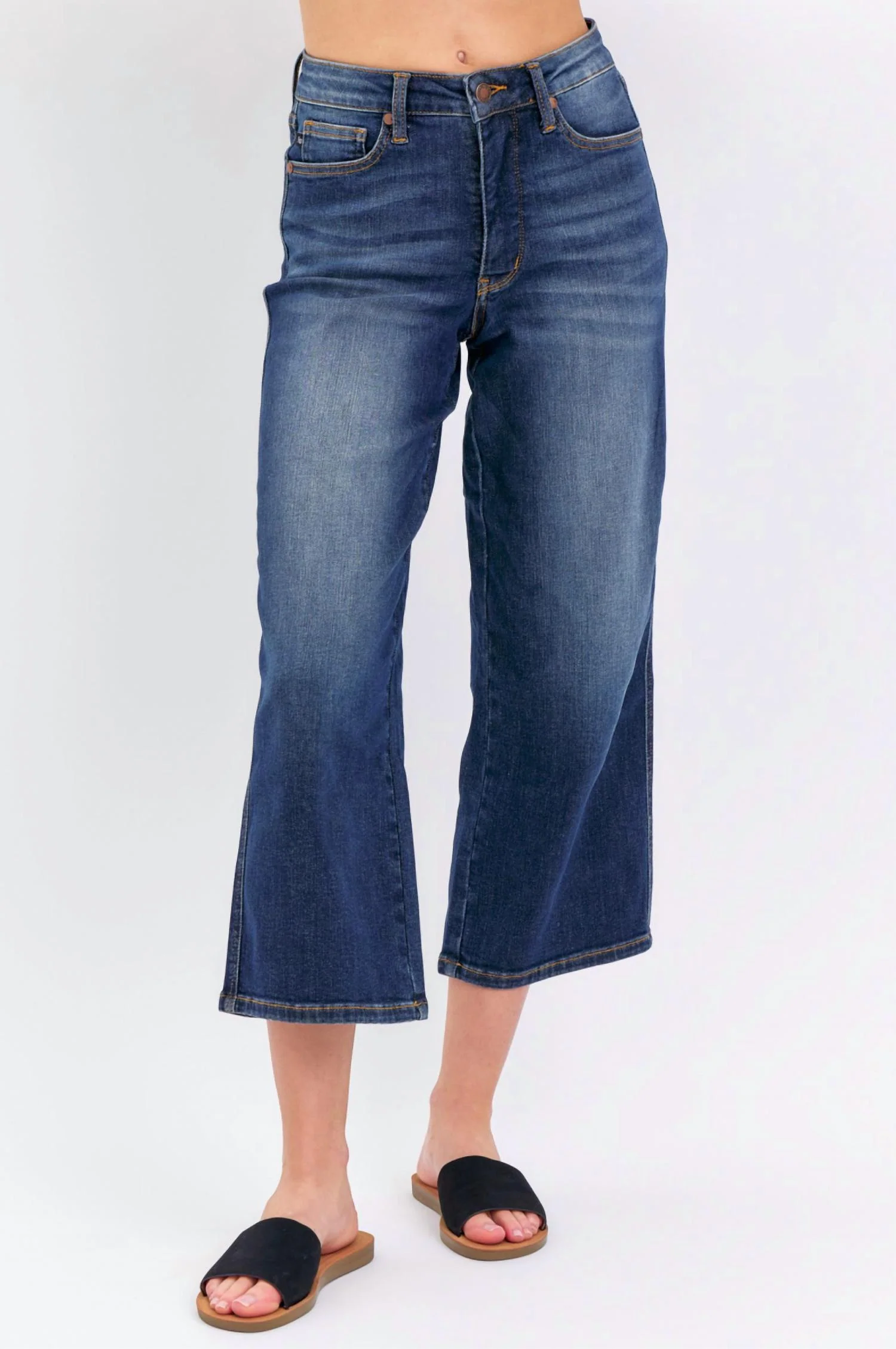 Mid-Rise Tummy Control Crop Wide Leg Jean In Dark Wash