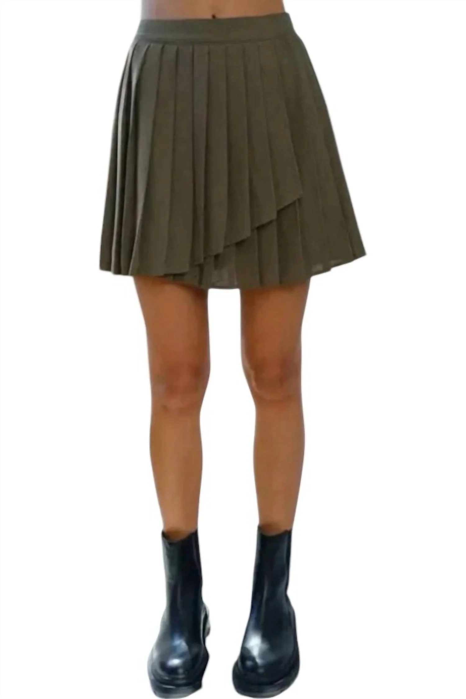 Classic Pleated Tennis Skirt In Olive