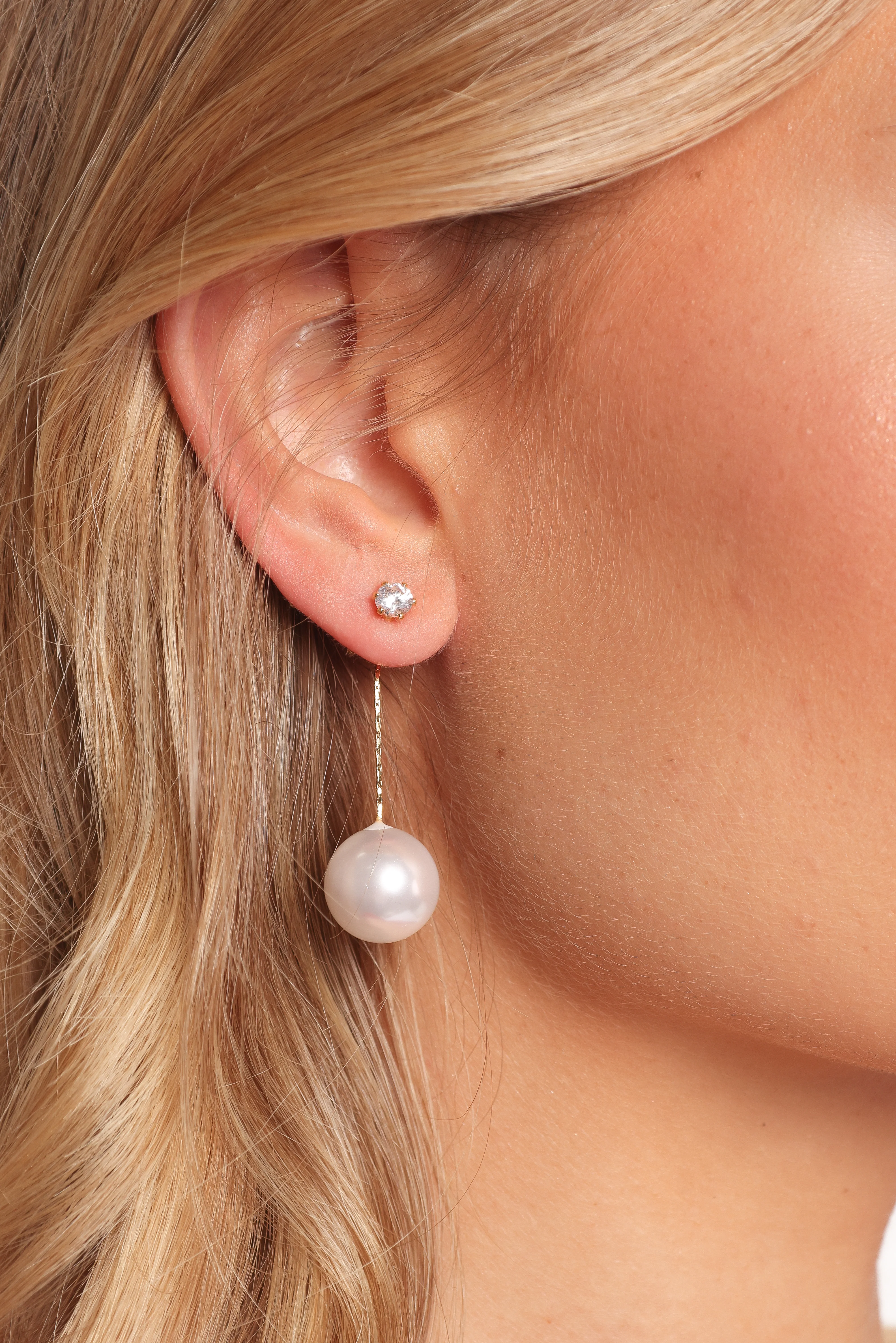 Vivienne Earrings - Gold/Pearl