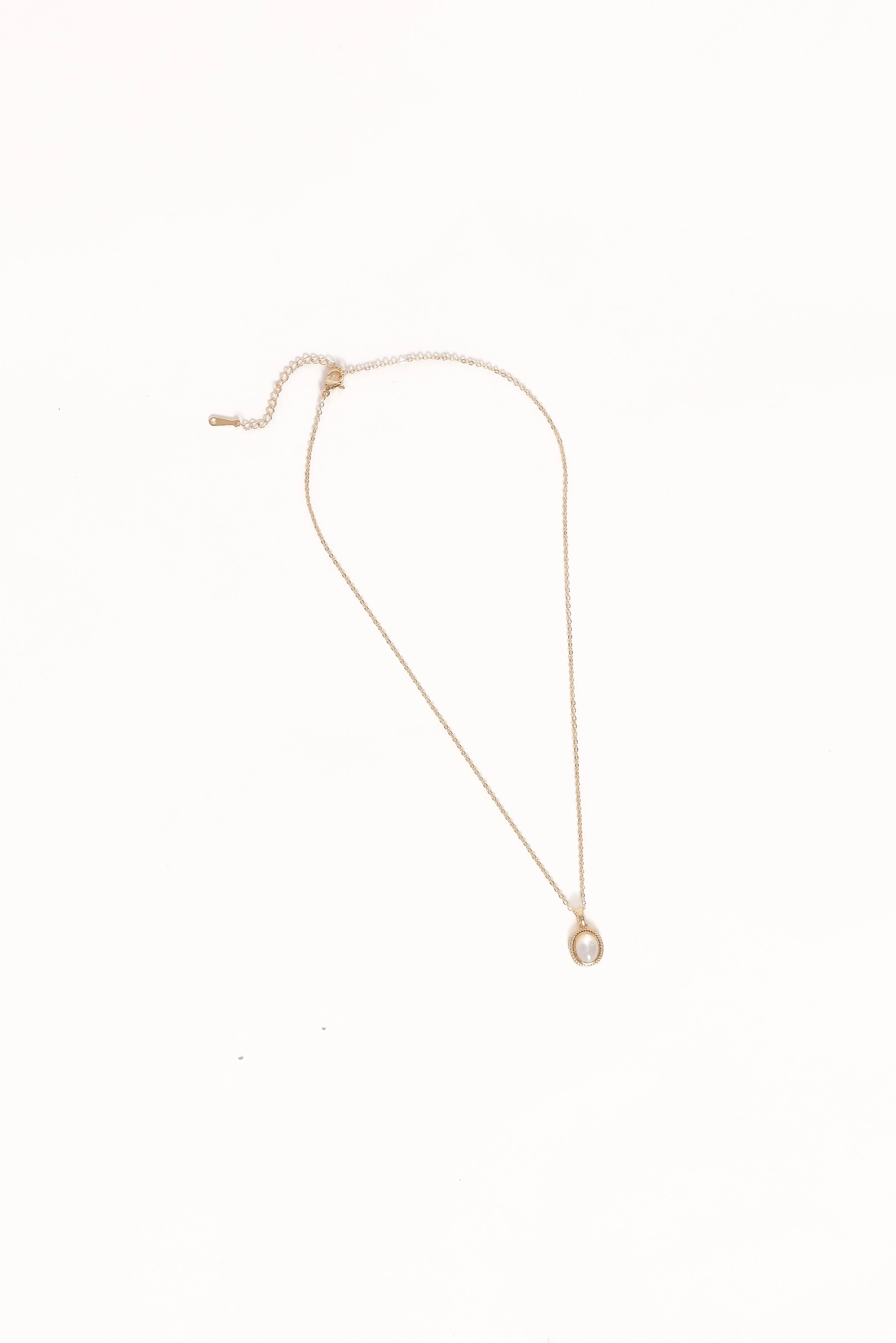 Genevieve Necklace - Gold