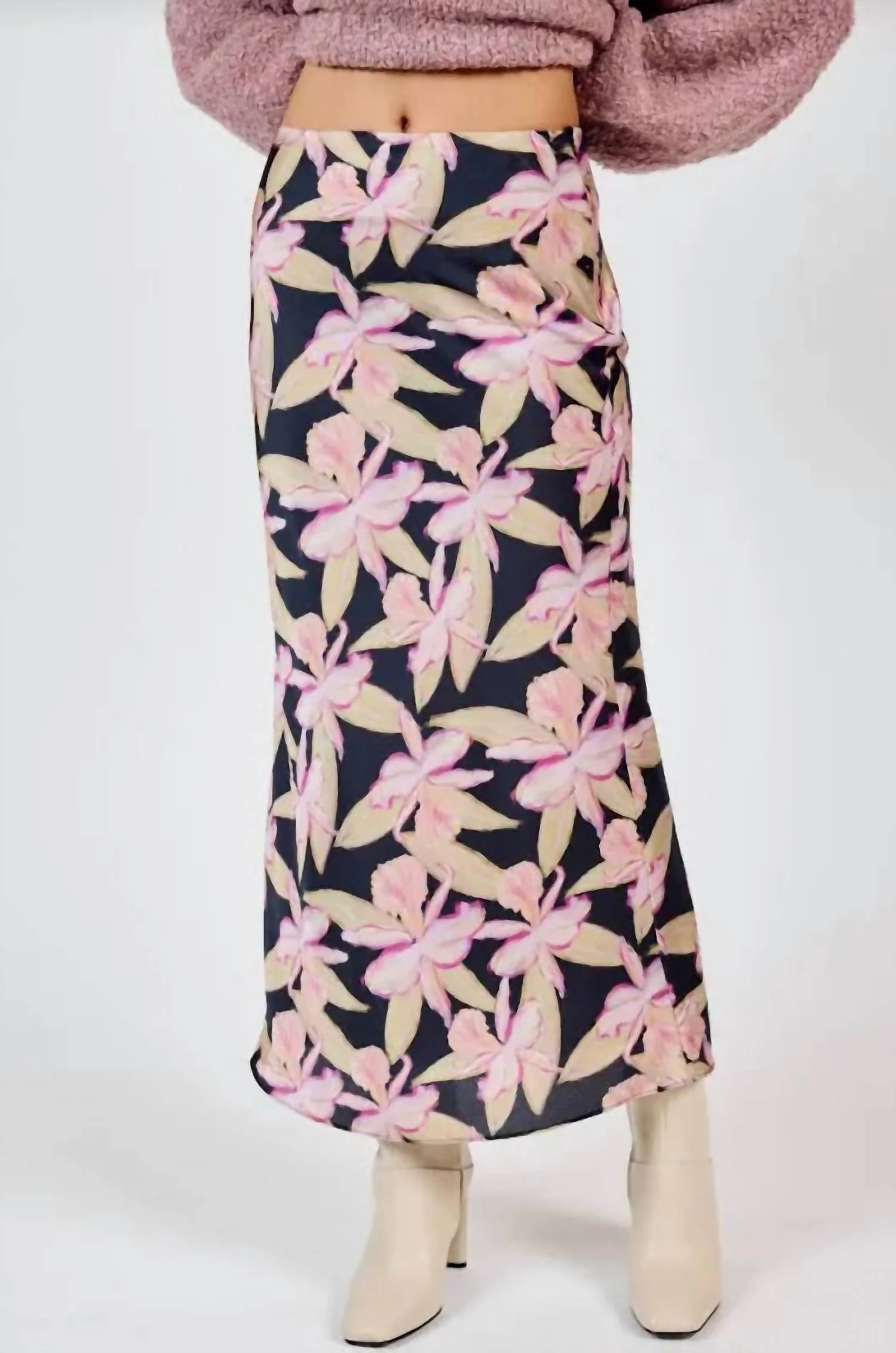 Candlelight Maxi Skirt In Black Multi