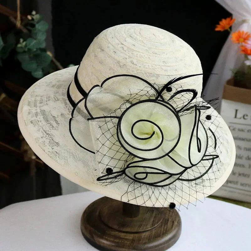 Chapeau femme minimaliste