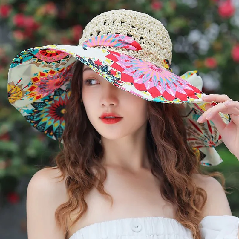 Chapeau de paille floral