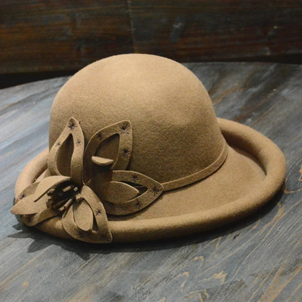Chapeau fedora fleur