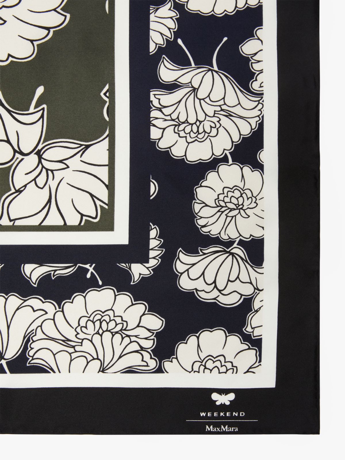 Foulard in twill di seta