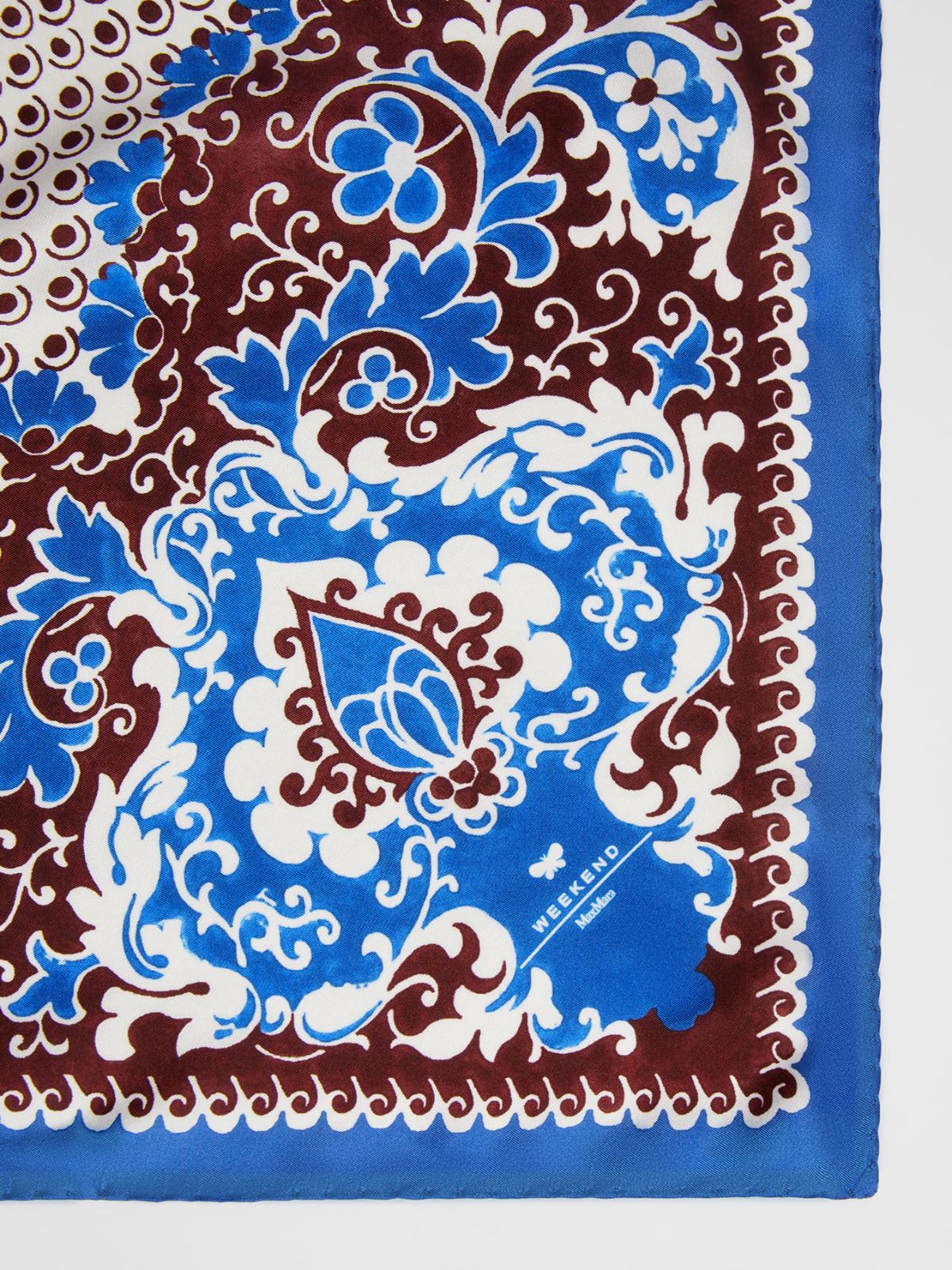 Foulard in twill di seta