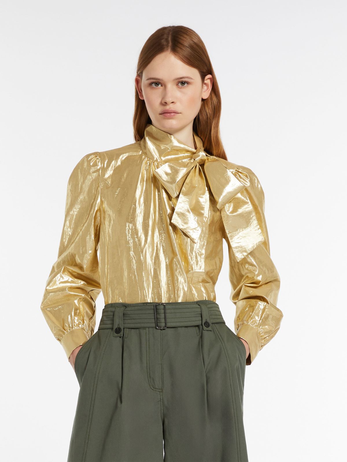 Camicia in taffetà con fiocco