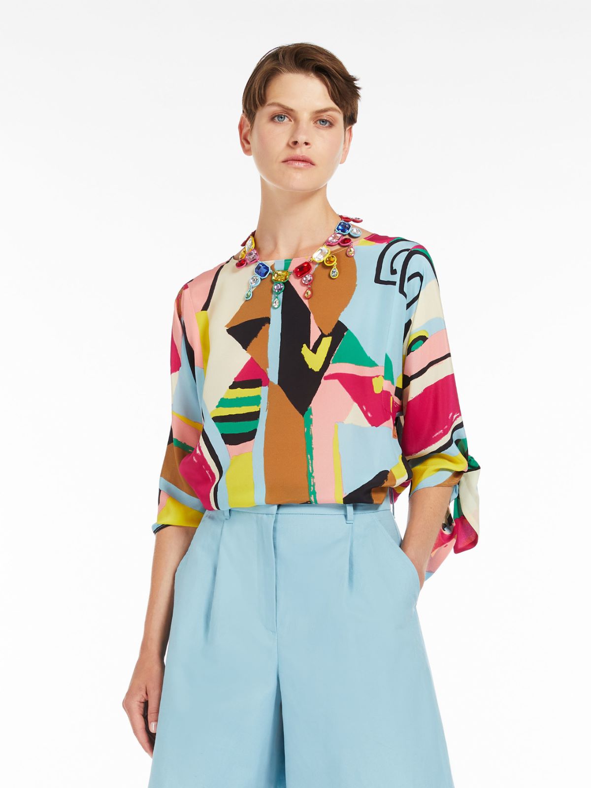 Blusa svasata in seta stampata