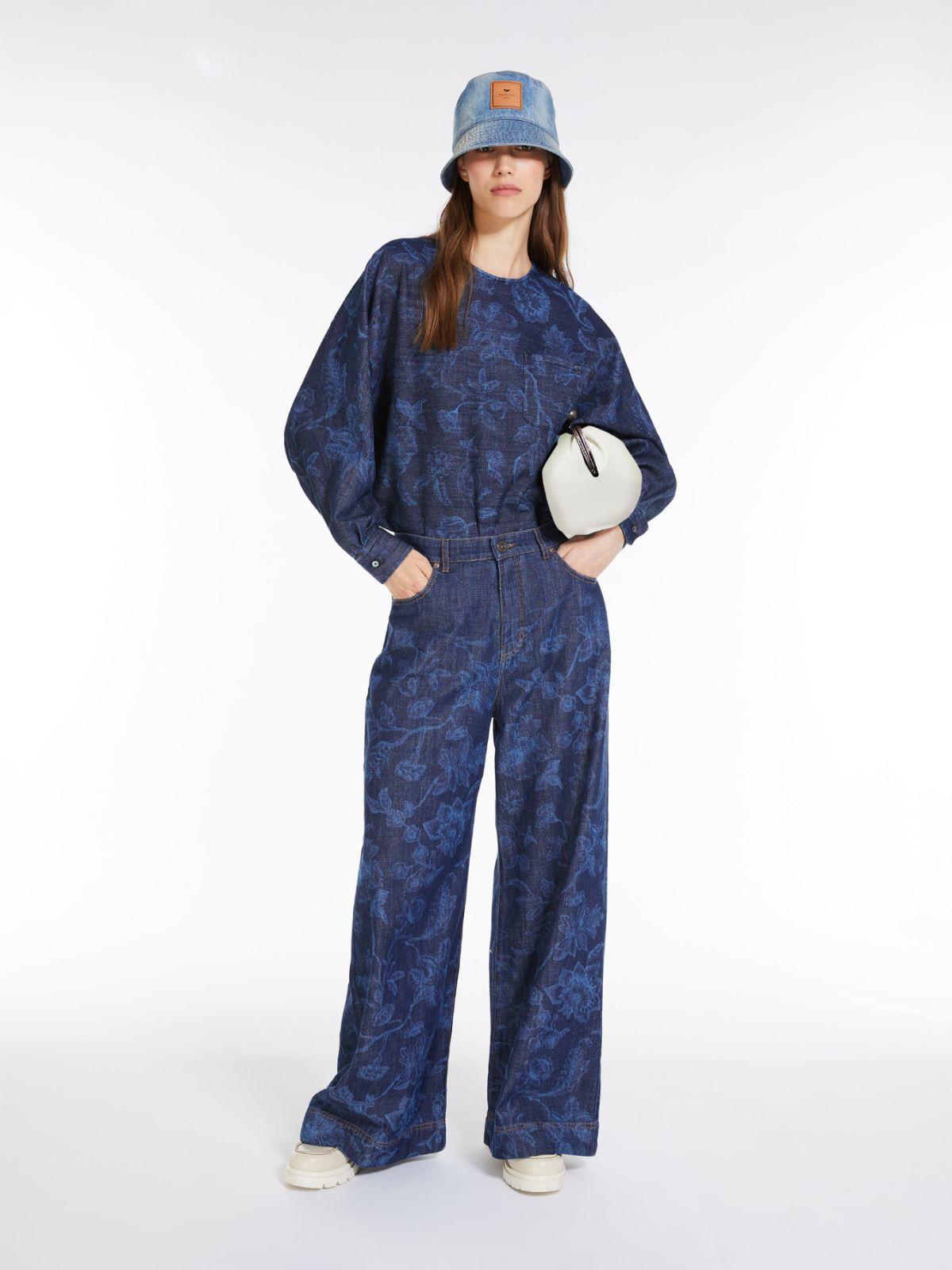 Blusa in denim a fiori