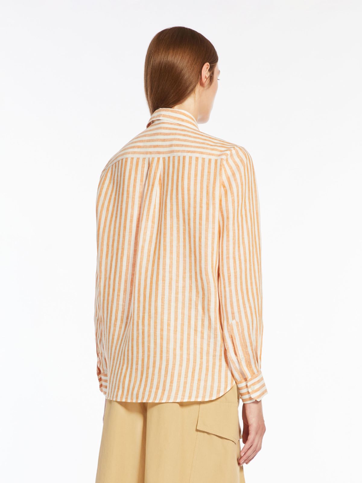 Camicia classica in lino a righe