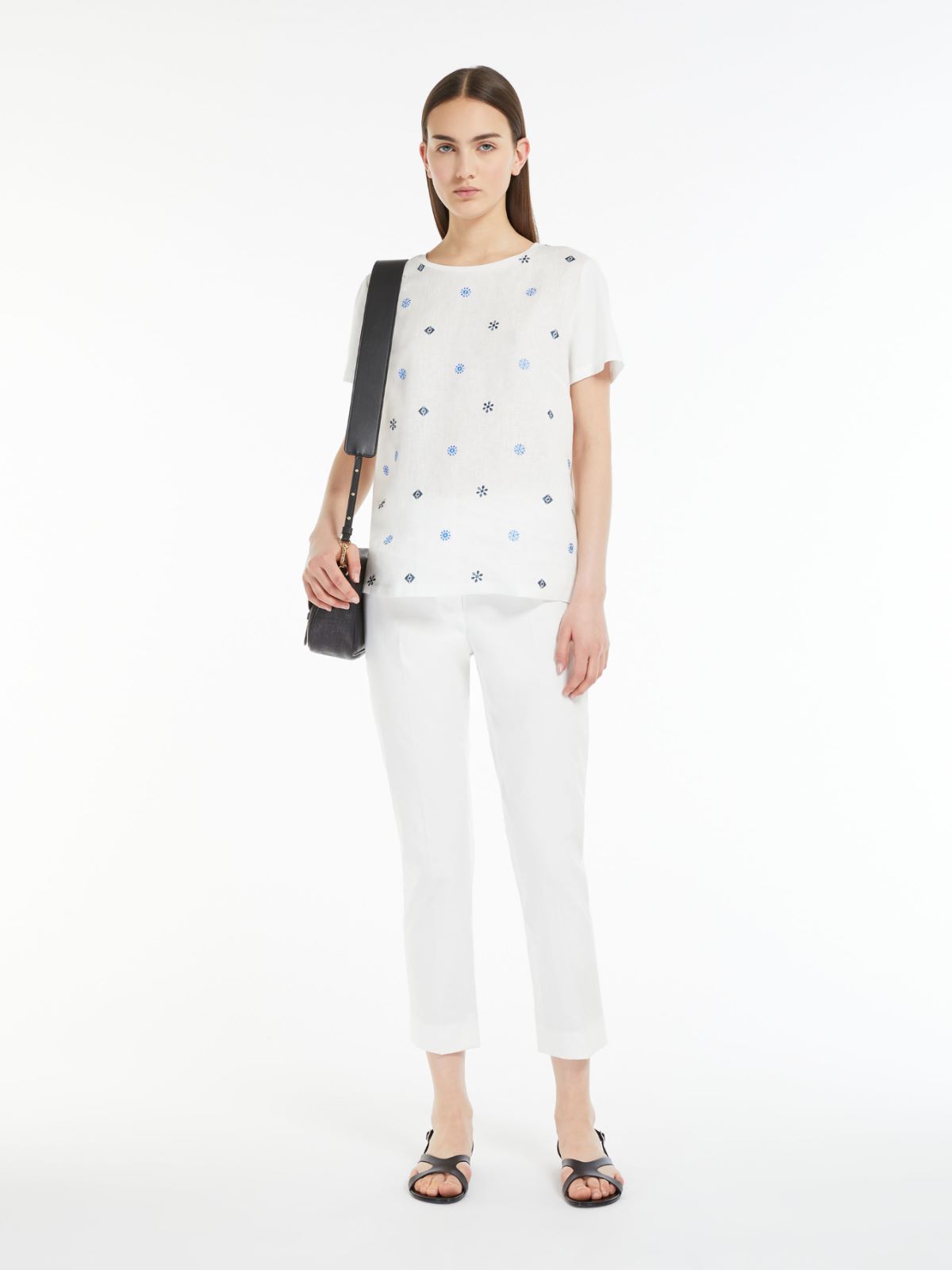 T-shirt in tela di lino