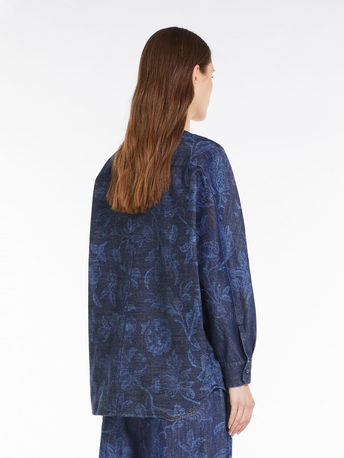 Blusa in denim a fiori