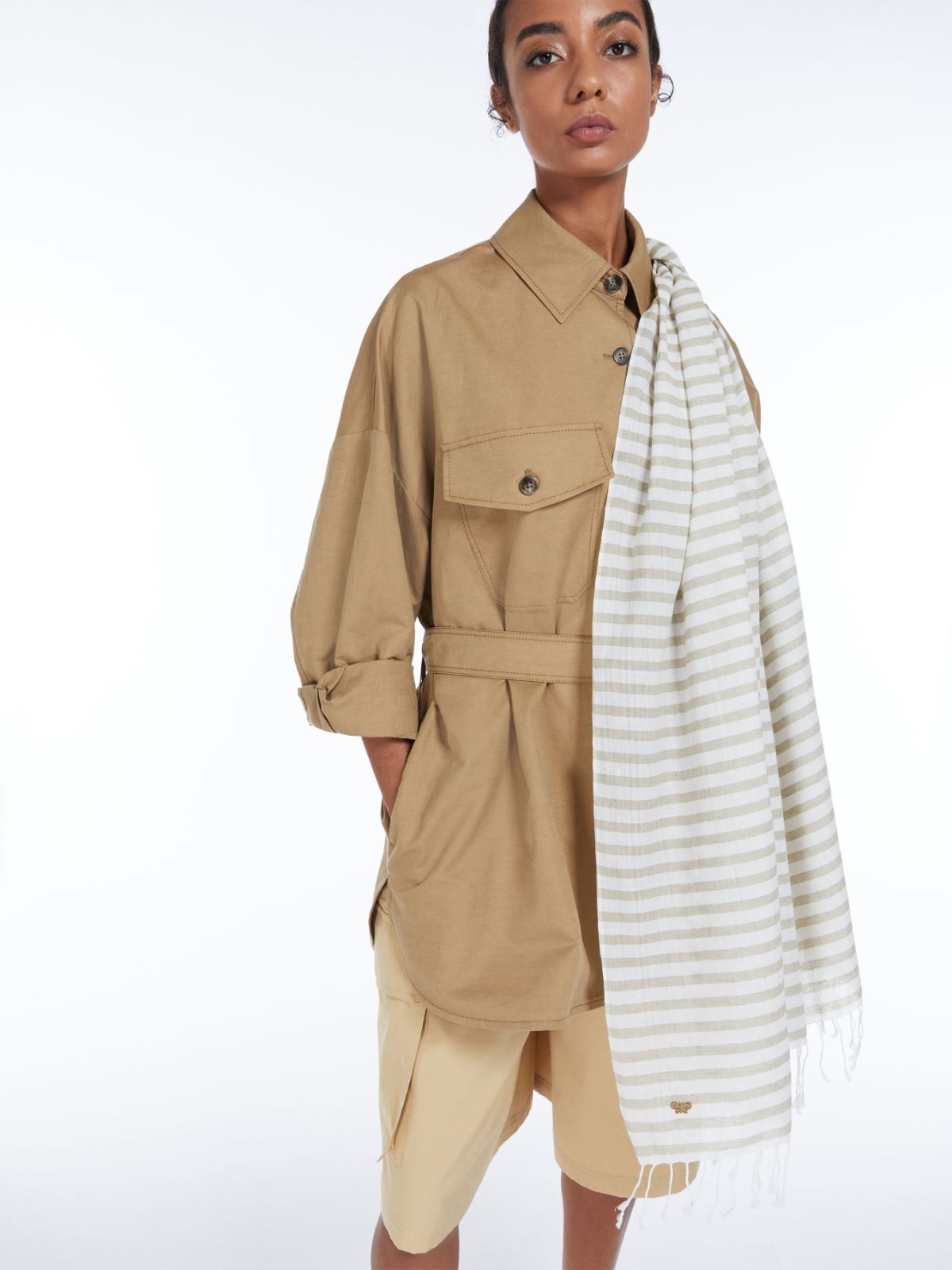 Stola in cotone tinto filo