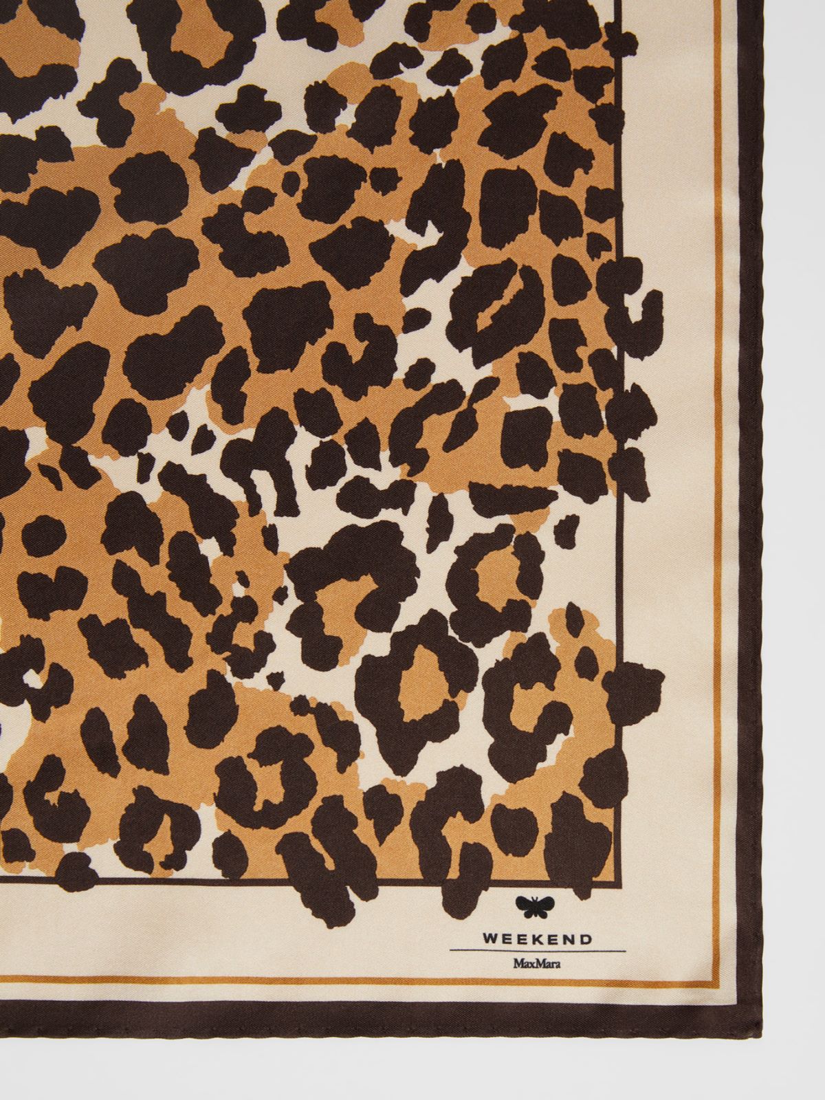 Foulard in twill di seta