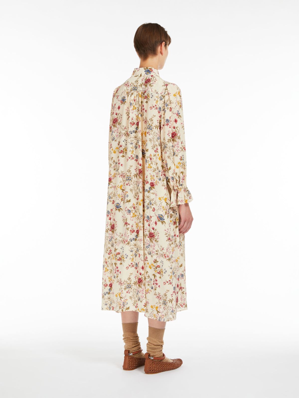 Abito in crêpe de Chine di seta