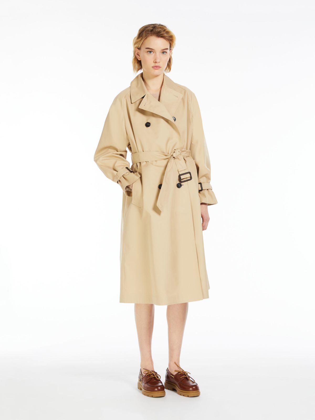 Trench reversibile in tessuto antigoccia