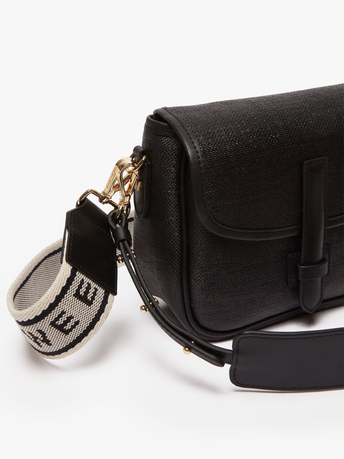 Borsa a tracolla effetto rafia